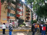Al menos 50 familias fueron desalojadas tras quedar dañado la Unidad Habitación Lindavista Vallejo.