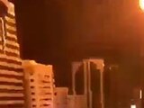 Los equipos de la Autoridad de Defensa Civil de Abu Dhabi han controlado un incendio provocado por la explosión de una bombona de gas en un edificio de la calle Hamdan de la ciudad de Abu Dhabi