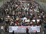 Fotografía de archivo de una marcha por el aniversario del 2 de octubre, en CDMX.