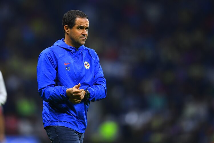 André Jardine, técnico del América, en la semifinal de vuelta del Apertura 2023 ante Atlético de San Luis.