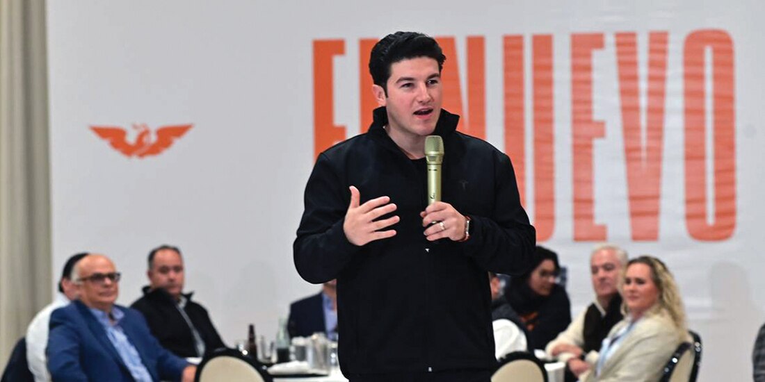 El abanderado de MC en la reunión con empresarios, ayer.