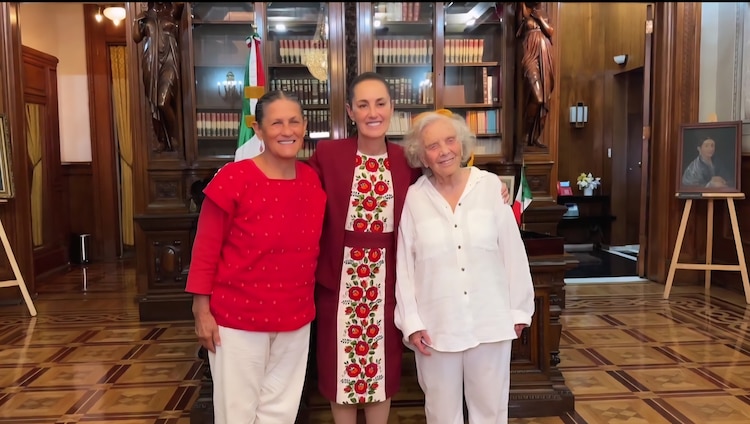 Sheinbaum recibe a Elena Poniatowska y Jesusa Rodríguez