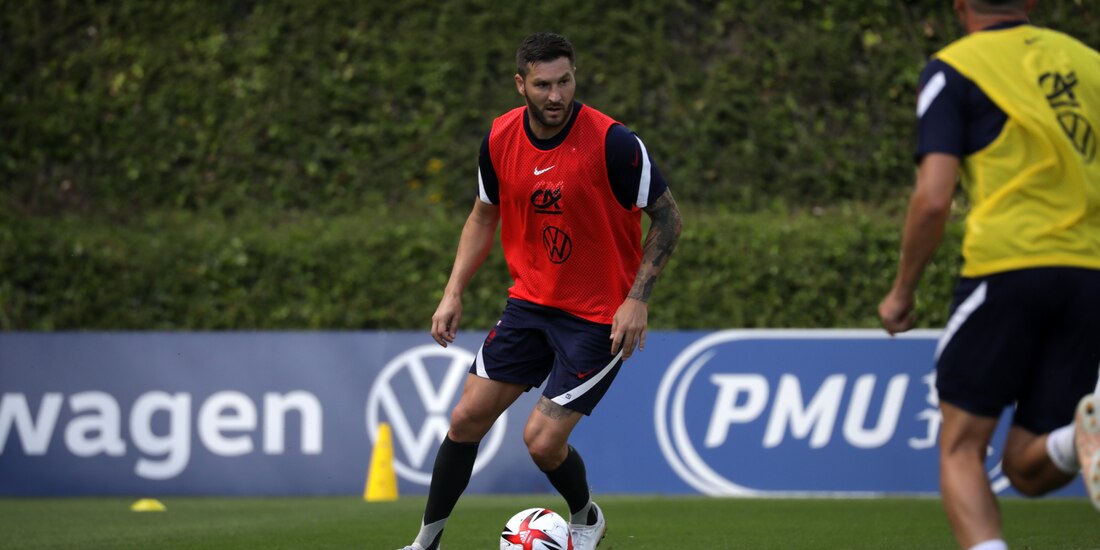 André-Pierre Gignac durante un entrenamiento con Francia de cara a los Juegos Olímpicos de Tokio.
