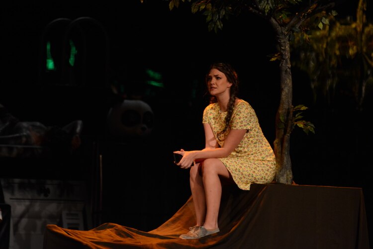 La soprano Marina Monzó, en el papel de Anne.