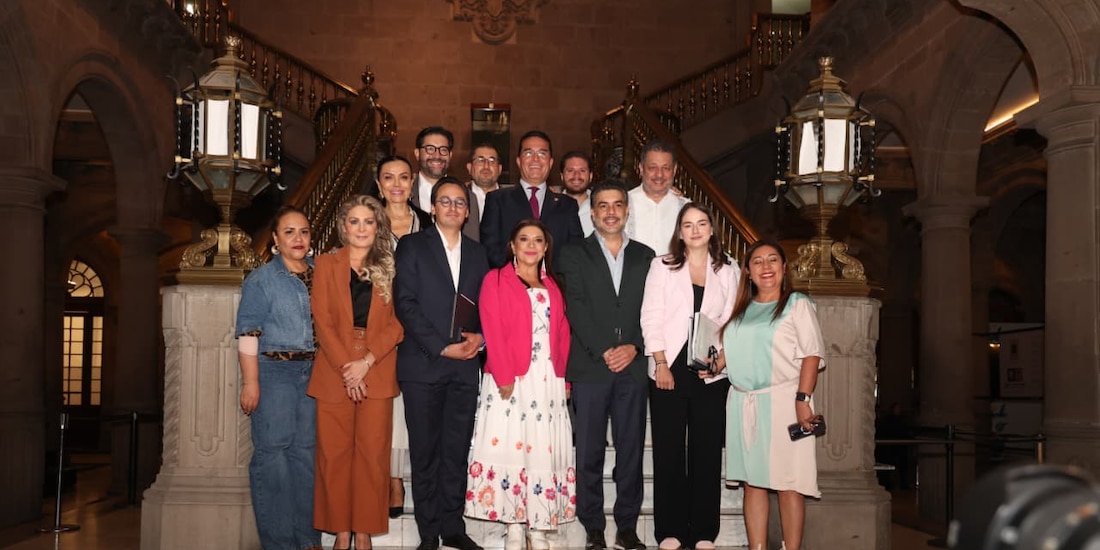 Reunión entre la Jefa de Gobierno, Clara Brugada, y la Jucopo del Congreso de la Ciudad de México.