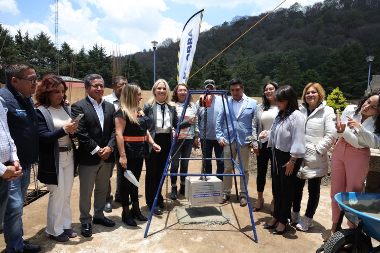 Romina contreras destacó que "esta edificación fortalecerá los principios de legalidad y justicia".