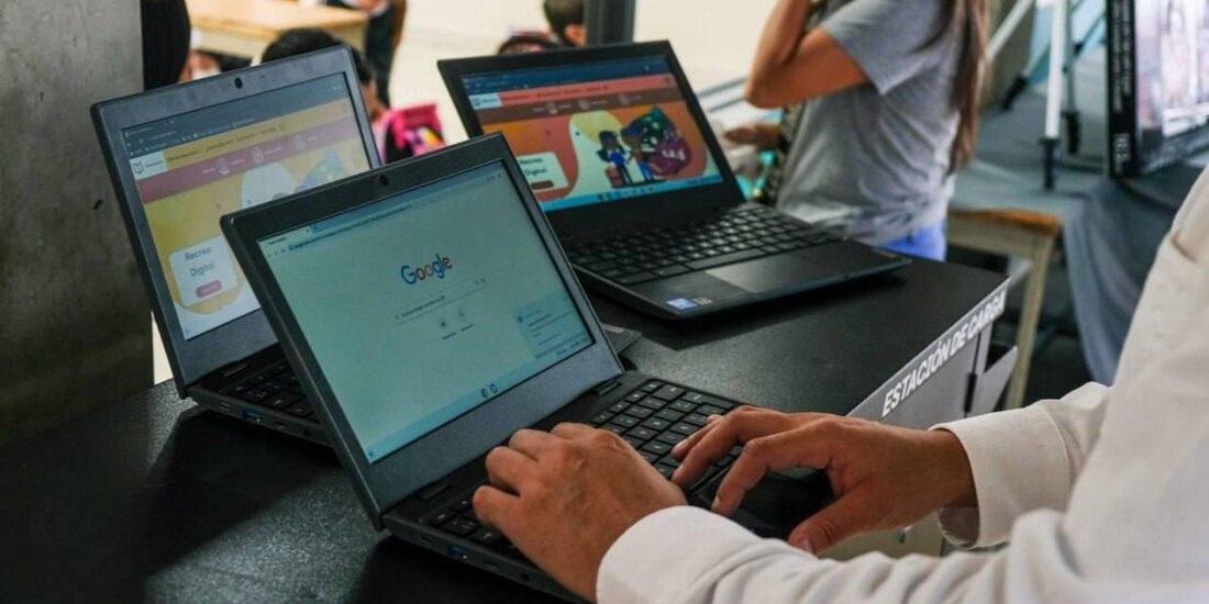 Jalisco avanza en comprensión lectora y matemáticas en educación básica.