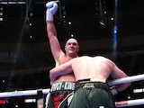 Tyson Fury festejando su victoria.