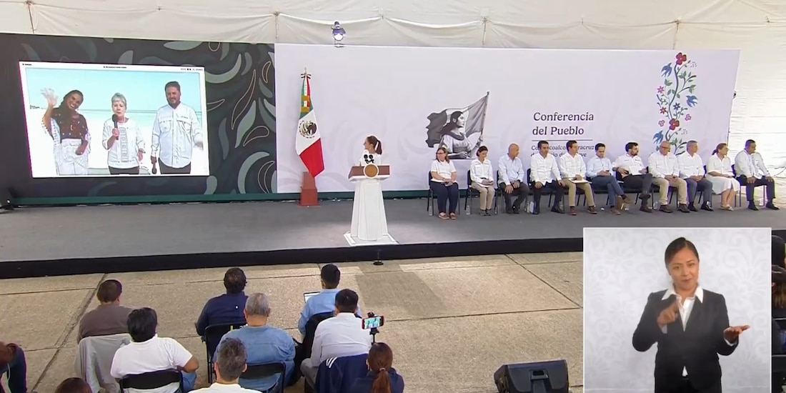 La presidenta Claudia Sheinbaum Pardo durante el anuncio del Plan Integral de Inversión para Veracruz desde Coatzacoalcos.