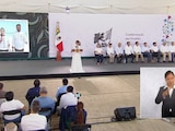 La presidenta Claudia Sheinbaum Pardo durante el anuncio del Plan Integral de Inversión para Veracruz desde Coatzacoalcos.
