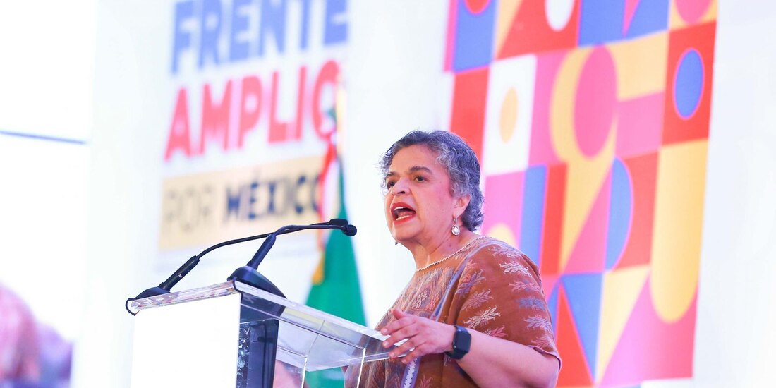 Nos corresponde a dos mujeres intentar hacer las cosas de manera distinta: Beatriz Paredes