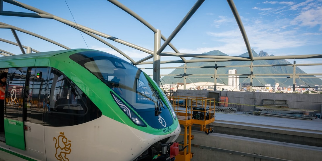 El recorrido de estación Churubusco a Fundidora, permitió constatar los avances de una de las obras de movilidad más importantes en la historia reciente del estado.