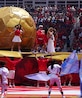 Bailarines actúan durante la ceremonia de apertura previa al partido de fútbol del Grupo B de la Copa Mundial entre Canadá y Bosnia, el viernes 12 de junio de 2026, en Toronto.