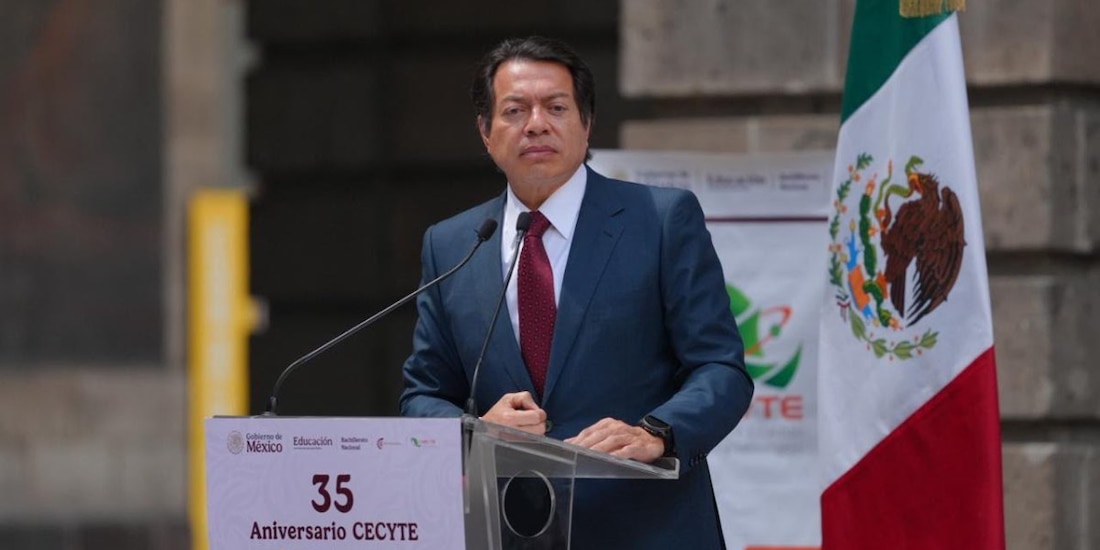 El titular de la Secretaría de Educación Pública (SEP), Mario Delgado Carrillo, encabezó la firma del acuerdo interinstitucional.