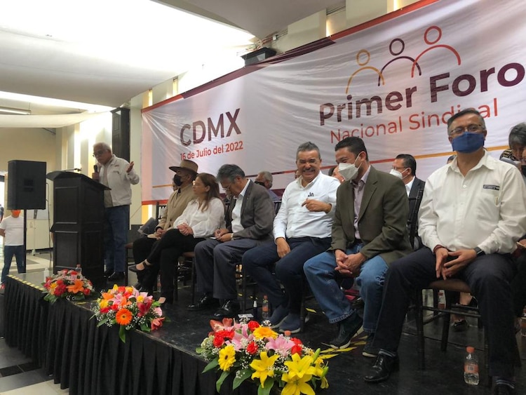 Convocan a dar paso al nuevo “diálogo social que requiere el momento actual” que vive la nación