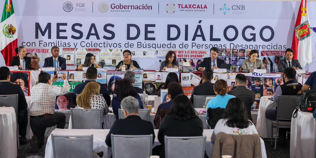 Encuentro realizado entre autoridades estatales y federales, reunidas hoy en Tlaxcala.