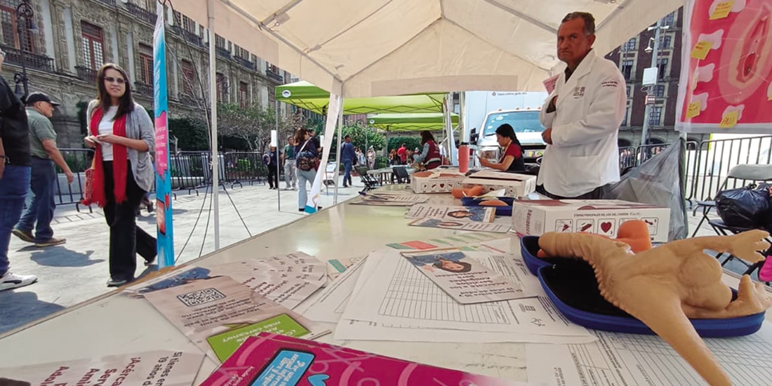 Médicos dan informes sobre salud sexual, el 11 de febrero pasado.