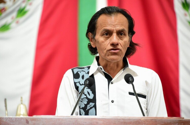 El diputado local Víctor Varela, del PVEM, en sesión del Congreso capitalino, en imagen de archivo.