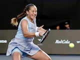Jelena Ostapenko en su duelo ante Marina Stakusic en el Guadalajara Open AKRON 2024