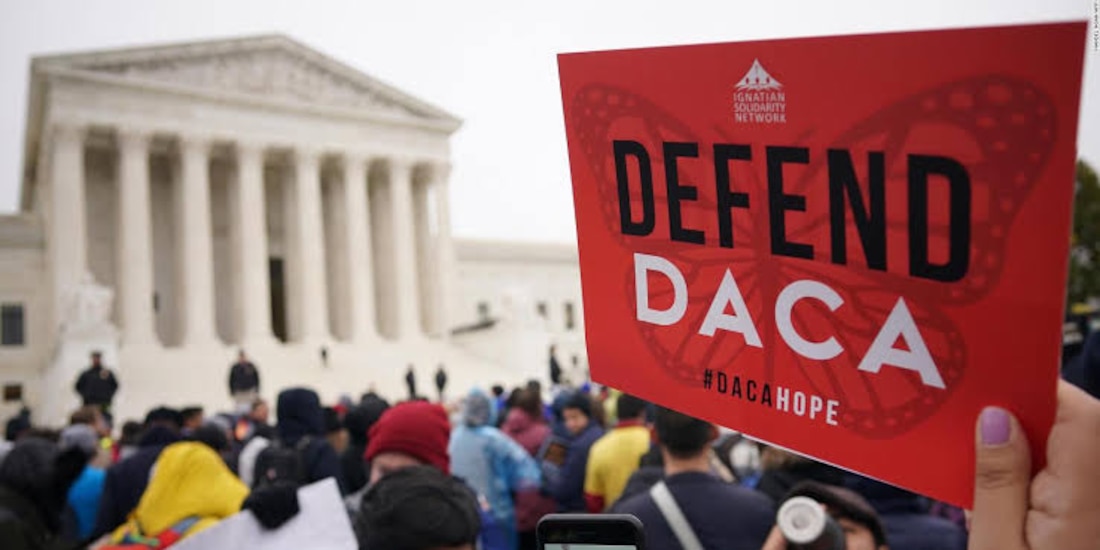 La cancillería lamentó la incertidumbre que rodea a 480 mil 560 jóvenes de ascendencia mexicana, cerca de 80 por ciento del total de los inscritos en DACA, que no han podido regularizar su situación en Estados Unidos.