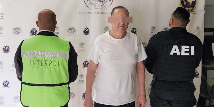 Extradición del exmandatario de Chihuahua desde EU, en junio de 2022.