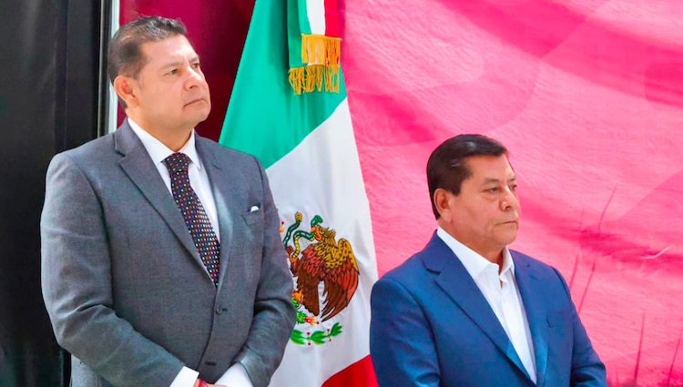 El titular de Infraestructura, José Manuel Contreras de los Santos, destacó la operación de los módulos de maquinaria en Puebla.
