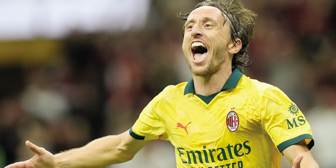 El croata celebra su primer gol con el Milan en su nueva aventura, ayer.