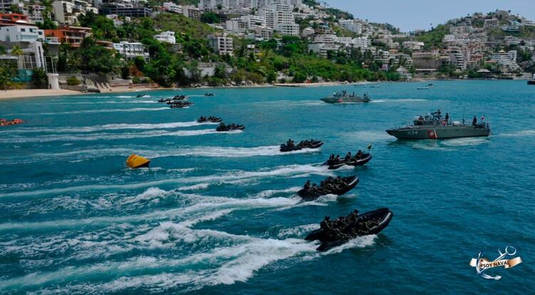 Realizan exhibición frente a Claudia Sheinbaum.