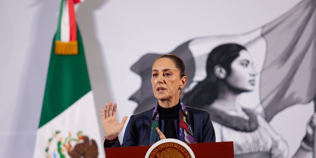 Claudia Sheinbaum Pardo, Presidenta de México durante conferencia matutina en Palacio Nacional.