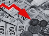 ¿Por qué el peso mexicano es la moneda más depreciada en el mercado este martes?