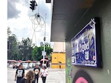 EL NOMBRE de la Calle Ernesto Pugibet luce vandalizada, ayer.