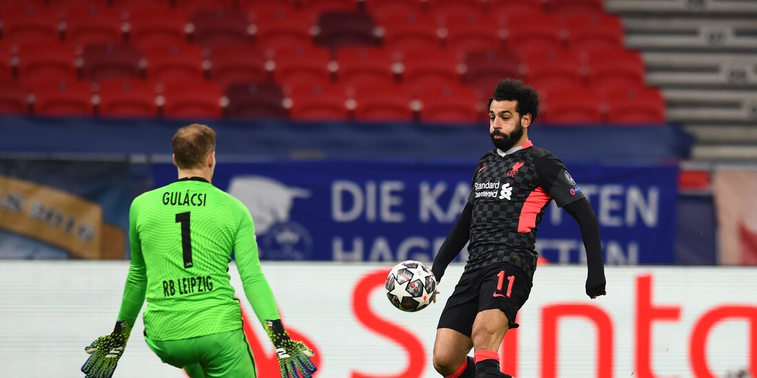 Una acción del duelo entre Liverpool y Leipzig de la Champions League.