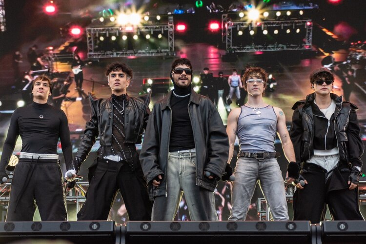 CD9 celebró una década de carrera junto a sus fans en el Tecate Emblema.