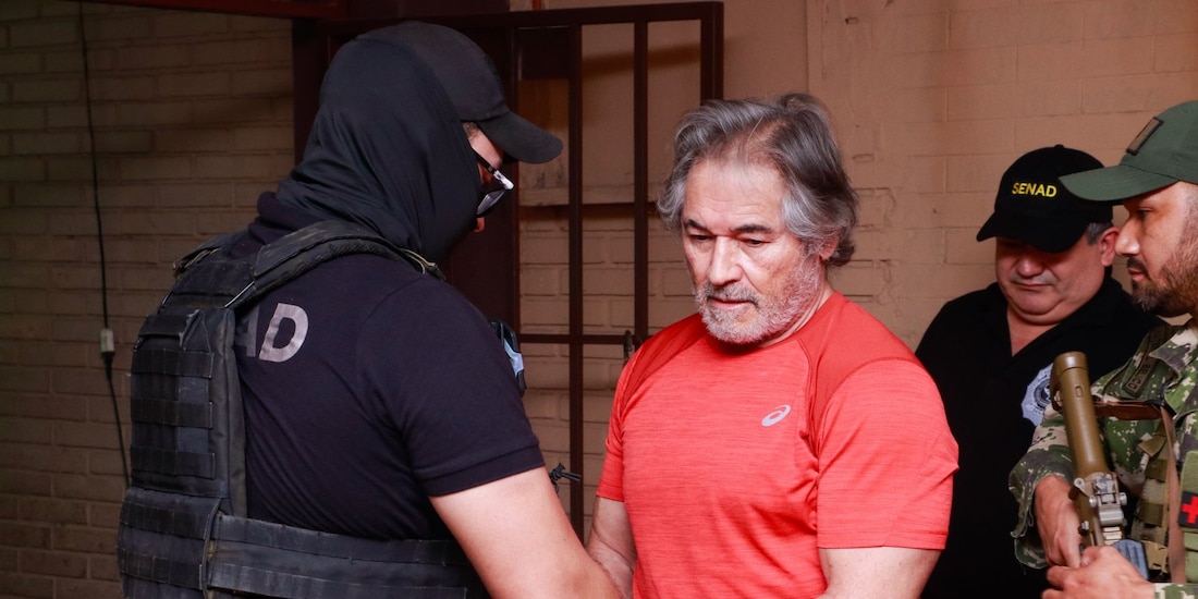 Hernán Bermúdez Requena, presunto líder de "La Barredora" fue trasladado a México tras ser expulsado de Paraguay.