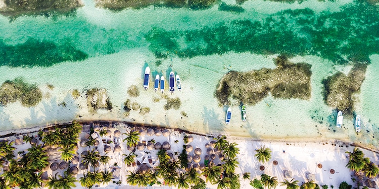 MAHAHUAL es uno de los sitios turísticos más importantes del estado