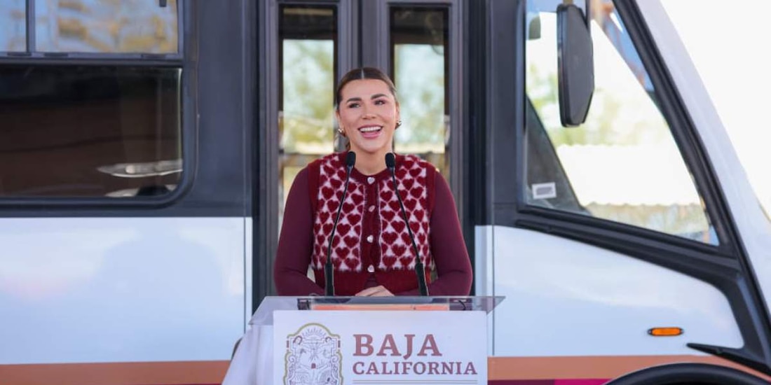 La gobernadora Marina del Pilar Avila Olmeda reiteró que la gratuidad en el traslado de los jóvenes previene la deserción en las aulas.