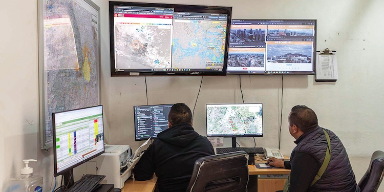 Centro de monitoreo de la Unidad de Rescate.