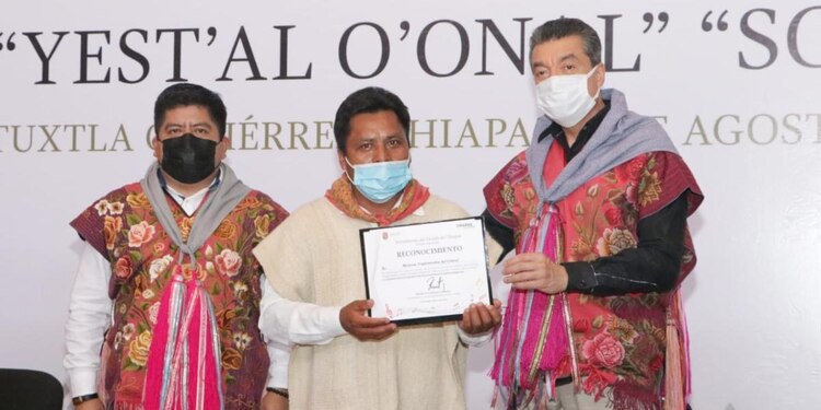 Rutilio Escandón convocó a los pueblos originarios a privilegiar la convivencia pacífica.