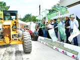El gobernador de San Luis Potosí, Ricardo Gallardo Cardona, en la entrega de calles en Ciudad Valles.