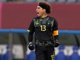 Memo Ochoa festeja un gol de la Selección Mexicana en los pasados Juegos Olímpicos de Tokio 2020.