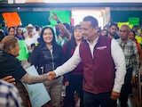 Carlos Torres Piña durante su recorrido por los municipios de Michoacán.
