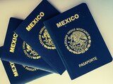 Pasaportes mexicanos.