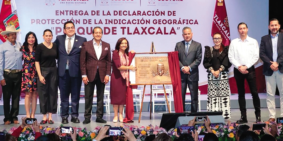 Develación de la placa de la declaratoria de indicación geográfica, ayer.