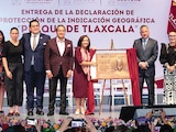 Develación de la placa de la declaratoria de indicación geográfica, ayer.