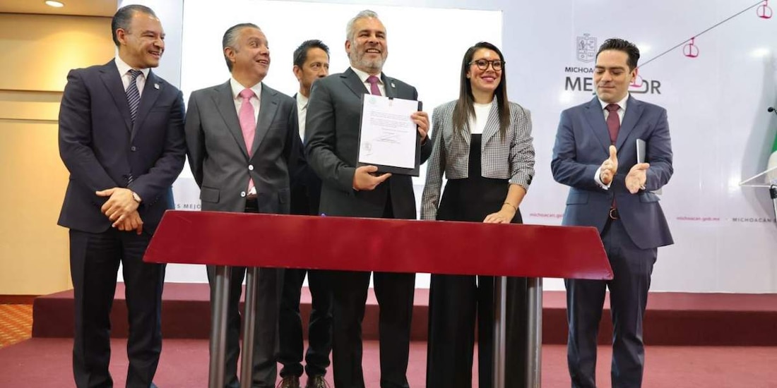 Alfredo Ramírez Bedolla lanza reforma para Gobierno Digital, combatir corrupción y ‘tortuguismo’.