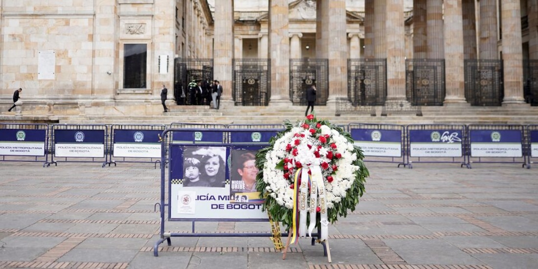 El senador colombiano Miguel Uribe Turbay murió dos meses después de un atentado durante un acto de campaña en Bogotá.