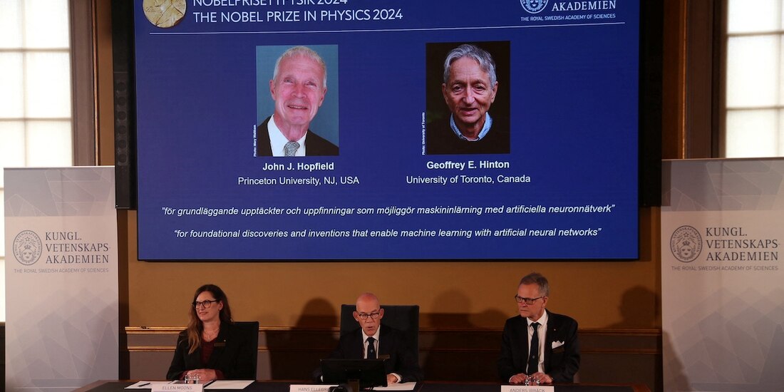 La Academia Sueca, ayer al anunciar a los galardonados.