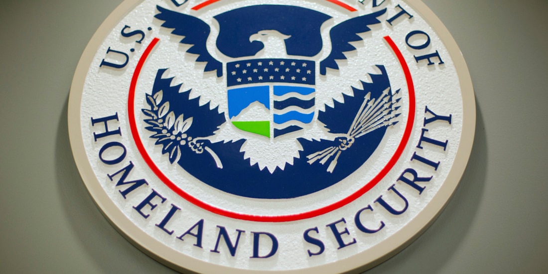 Logotipo del Departamento de Seguridad Nacional, en fotografía de archivo.