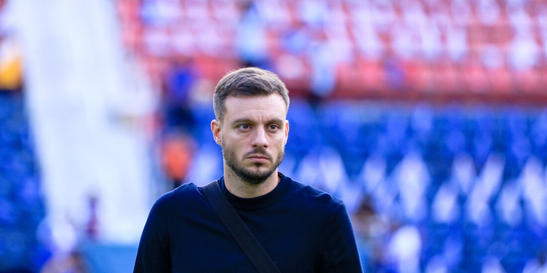 Martín Anselmi, técnico del Cruz Azul, antes de un partido de la Liga MX