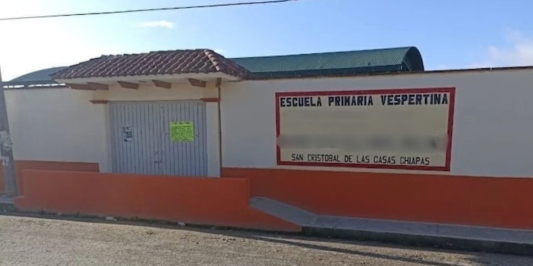 Menor resulta lesionado en incidente dentro de una escuela de Chiapas